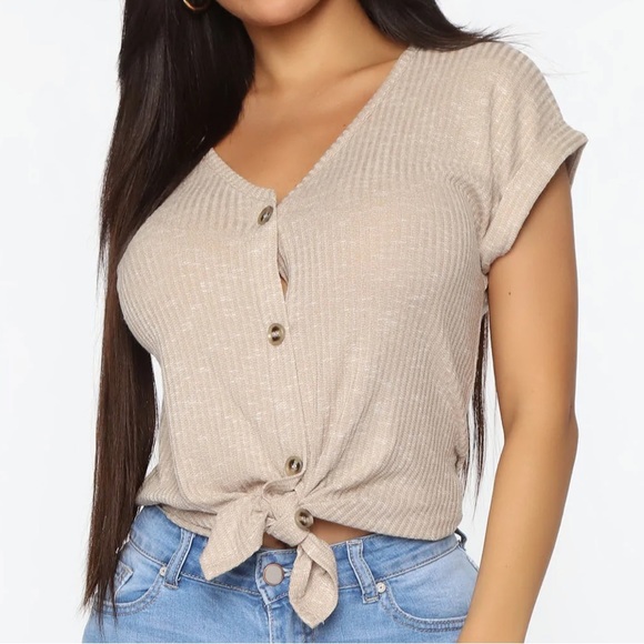 Fashion Nova Tops - Fashion Nova• top✨